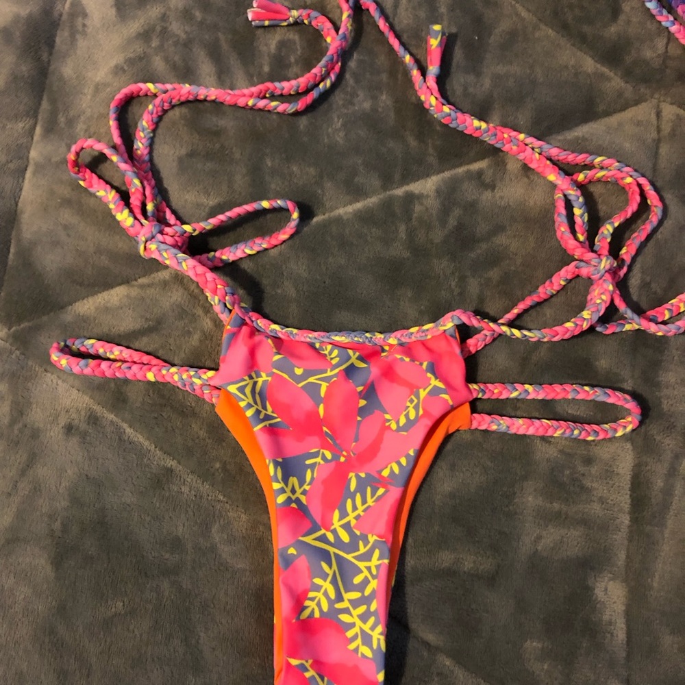 Double tie reversible Moana bottoms